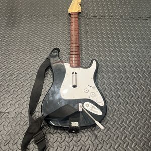 Rock Band Harmonix NWGTS2 Fender Stratocaster Guitar Wii Nintendo XBOX No Dongle